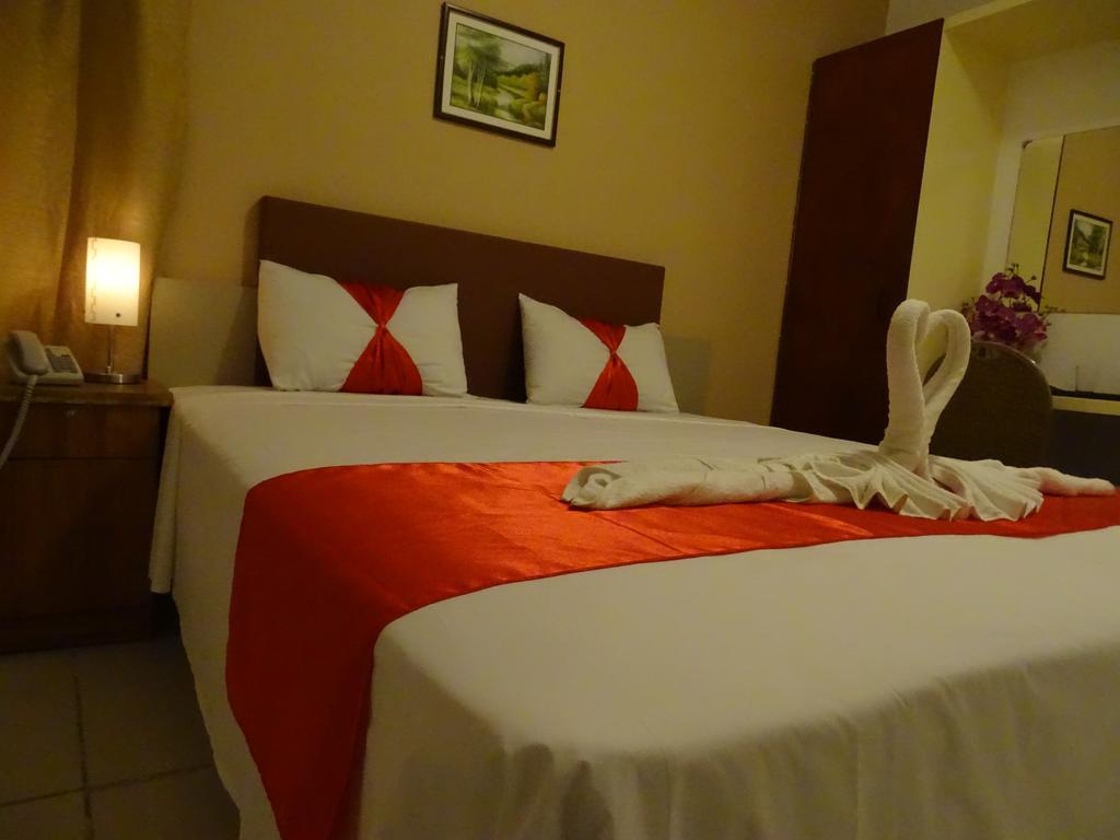 Hypertek Hotel Grand Baie Zewnętrze zdjęcie
