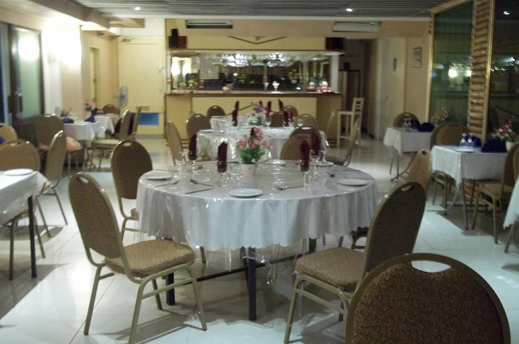 Hypertek Hotel Grand Baie Zewnętrze zdjęcie