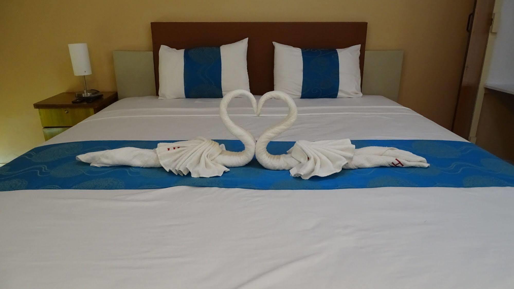 Hypertek Hotel Grand Baie Zewnętrze zdjęcie