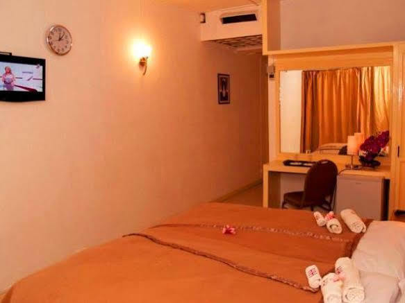 Hypertek Hotel Grand Baie Zewnętrze zdjęcie